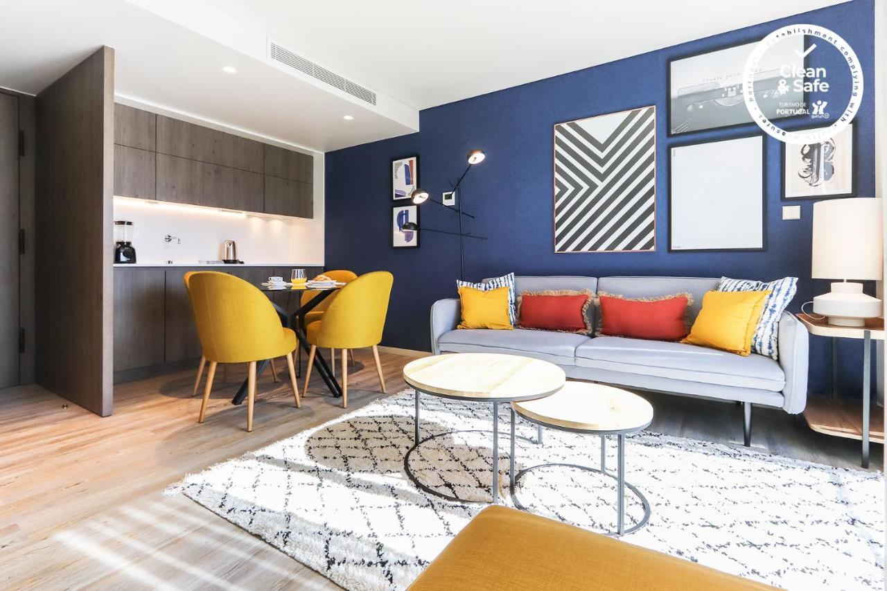 Modern Parliament By Homing Apartment Lisbon Exterior photo
