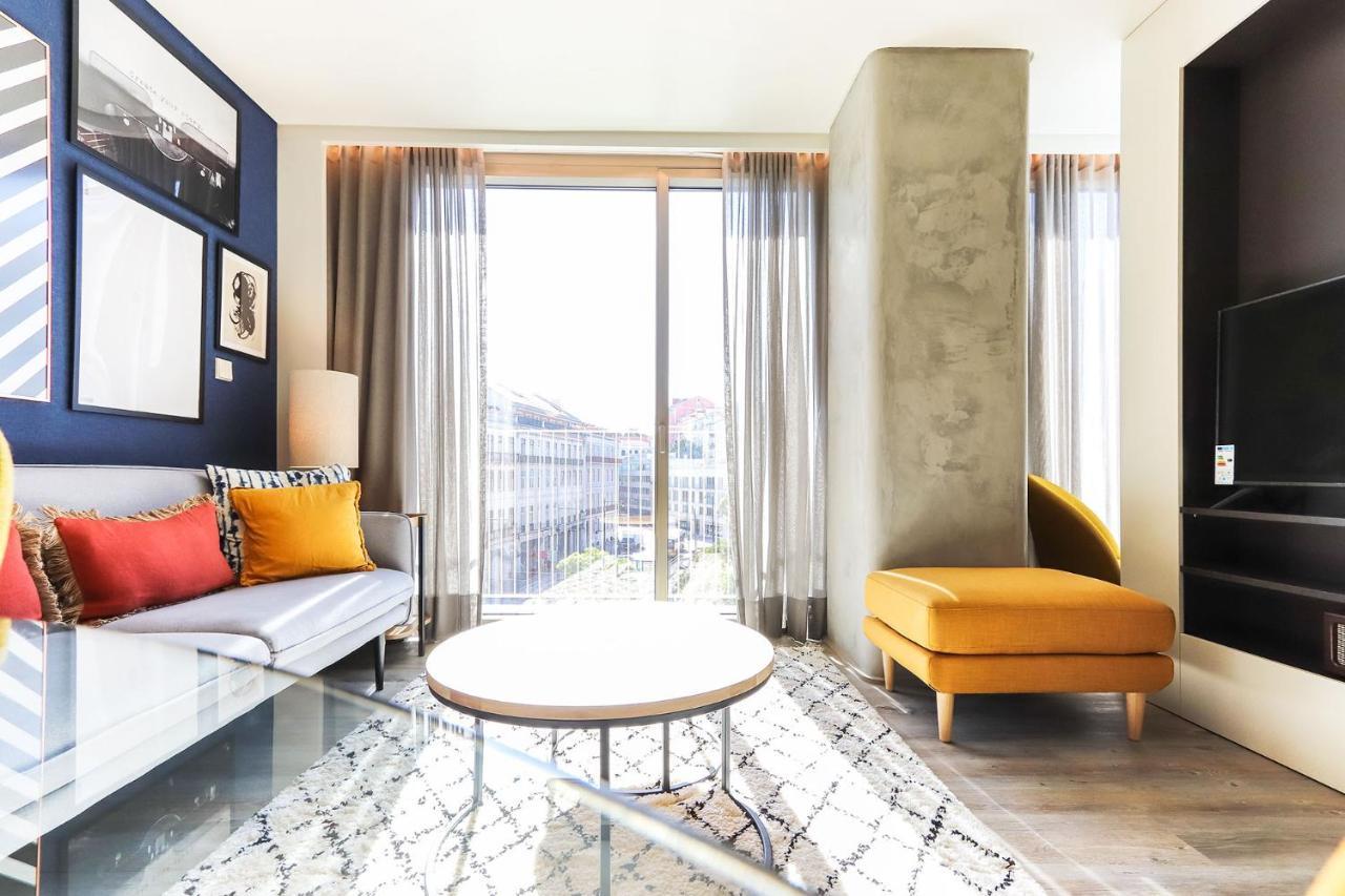 Modern Parliament By Homing Apartment Lisbon Exterior photo
